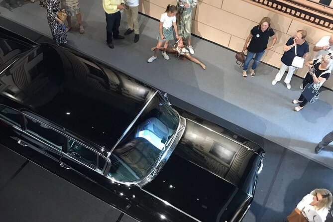 Entrance to the Motor Museum - How the 2-hour timing usually feels