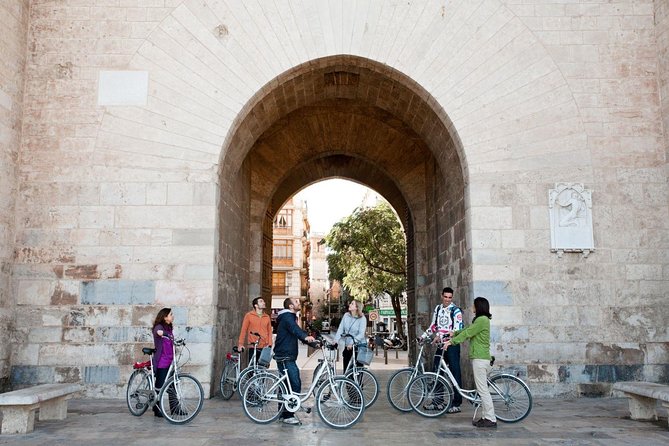 Essential Valencia by Bike | Discover the City’s Best in One Ride - Valencia by Bike Works Because the City Plays Nice