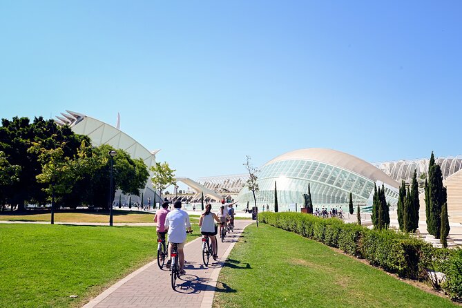 Essential Valencia by Bike | Discover the City’s Best in One Ride - City of Arts and Sciences: The Modern Finale