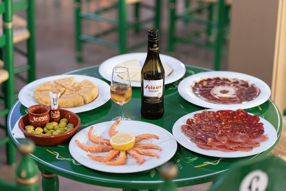 Estepona: Andalusian Flamenco Show Entry Ticket with Drink - Mi Caseta Flamenco Night, Friday-only, and why timing matters