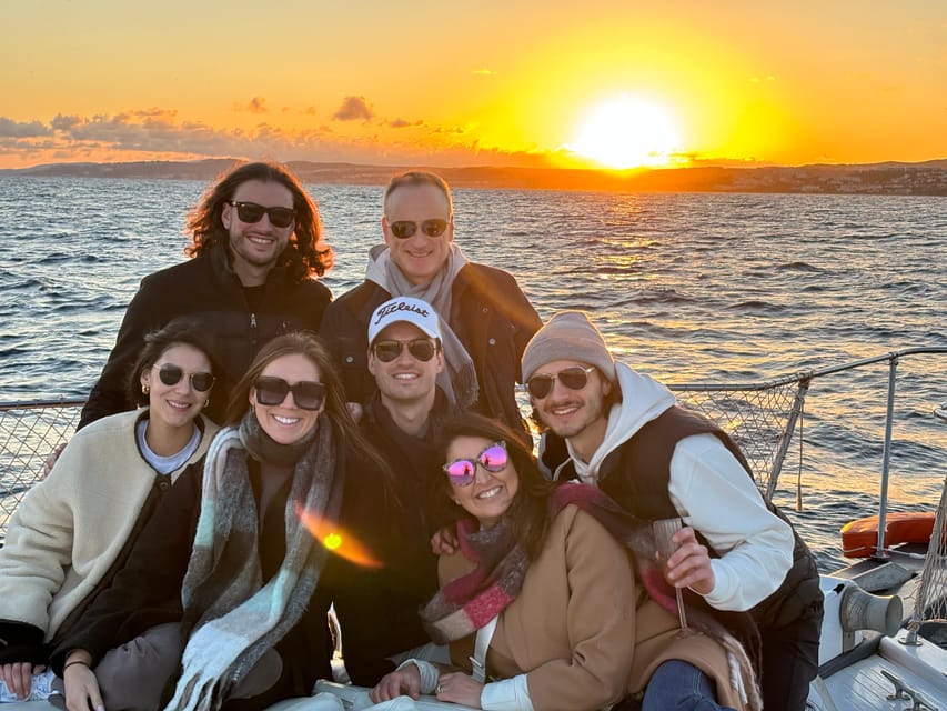 Estepona: Dolphin Searching Sunset Cruise with Drink & Snack - Key Things That Make This Cruise Work
