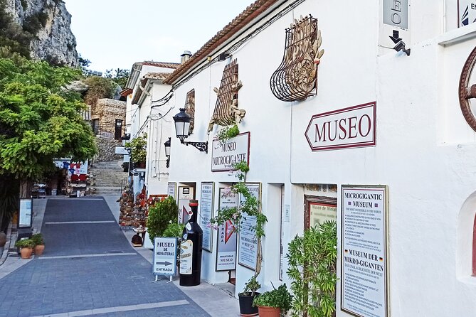 Excursion to Guadalest, Altea and entrance to the Fuentes del Algar - A smooth way to see more than just Alicante