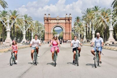 Explore Barcelona by Bike & Photo Shooting - Port Vell: Harbor Views Plus Photo Coaching Without the Awkwardness