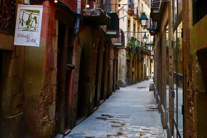 Explore hidden streets of Barcelona with a local - Arc de Triomf and the Palace of Catalan Music: two short stops, big payoff