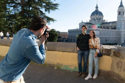 Explore Madrid by bike taking photos with Benja - Benja’s photo-first approach: how you actually end up with good pictures