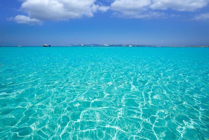 Exploring Formentera on Private Sailing Boat - Price and value for a private group (up to 11)