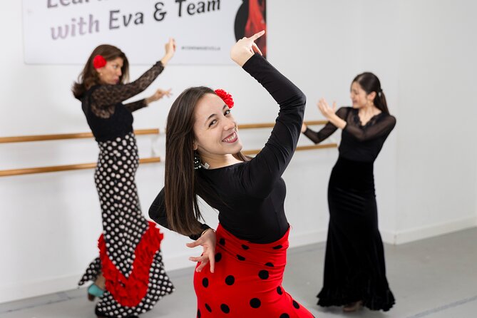 Flamenco Dance Class in Seville with optional Flamenco Costume - Inside the 1-hour workshop: what you’ll do step-by-step
