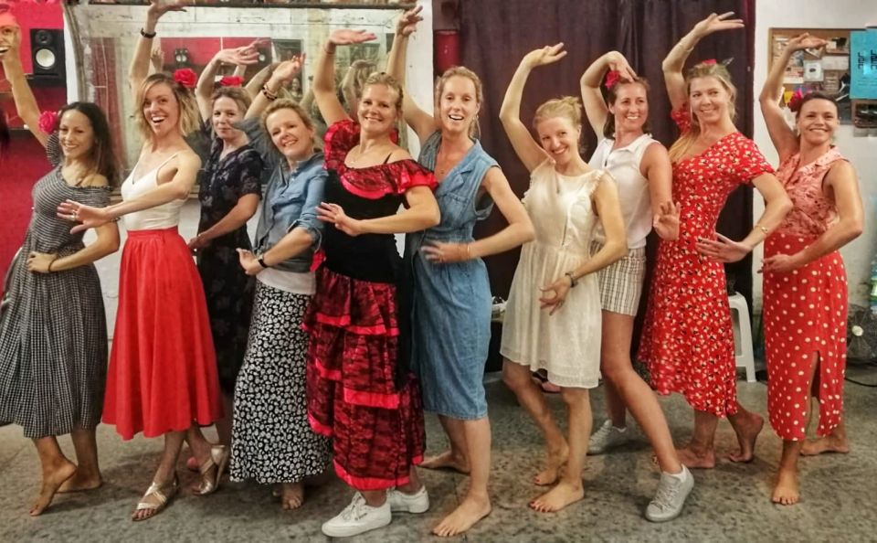 Flamenco Dance Lesson: 60-Minute Class in Seville - Extras you can request (and why they’re useful)