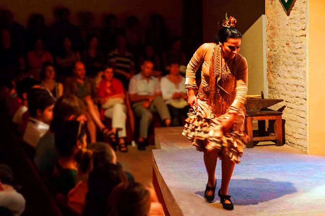 Flamenco Evening Show at Casa de la Memoria Ticket - The Two Nightly Show Times (18:00 and 22:30) and How to Pick
