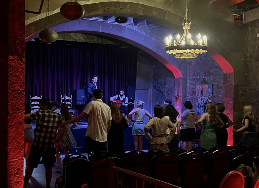 Flamenco Experience (30 minute masterclass) - Participation vs watching: what to do if you’re nervous