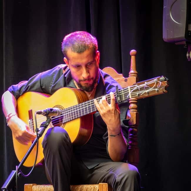 Flamenco Show at La Guarida del Angel with Drink - Tapas and Jerez wines before (or during) the show