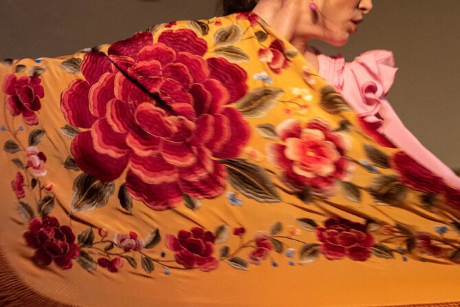 Flamenco Show at the Tablao de la Villa Madrid - Staff service: what to expect from the team