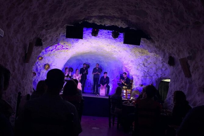 Flamenco Show in a Cave Restaurant in Granada - Entering El Templo del Flamenco: The Cave Restaurant Part You’ll Remember