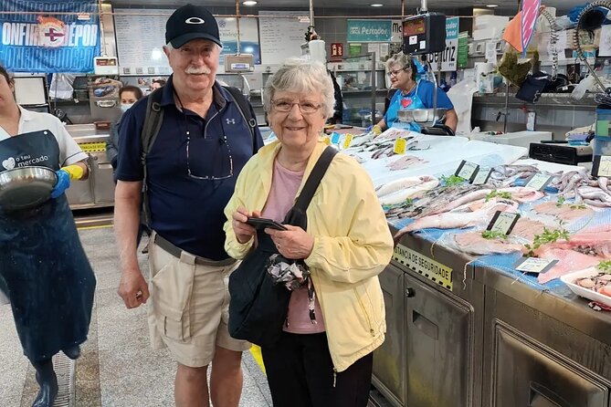 Food Market Shopping and Cooking Workshop in A Coruña - The Meal Experience: Wine, Beer, and a Table Where Stories Land