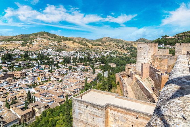 For Cruise Passengers ONLY: Granada and Alhambra from Malaga Port - Granada City Center Time: Using the Bonus Window Wisely