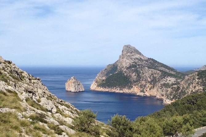 Formentor with boat trip + local market - What can disappoint: tight timing, beach limits, and occasional detours