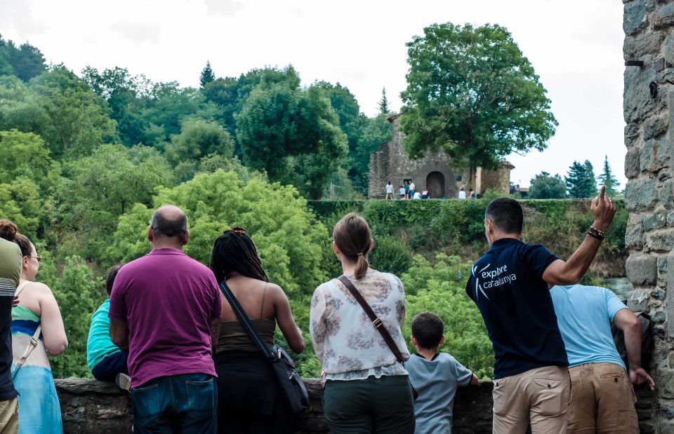 From Barcelona: Medieval Villages Day Tour - Small-group vibe and guide styles: what to expect from the human part