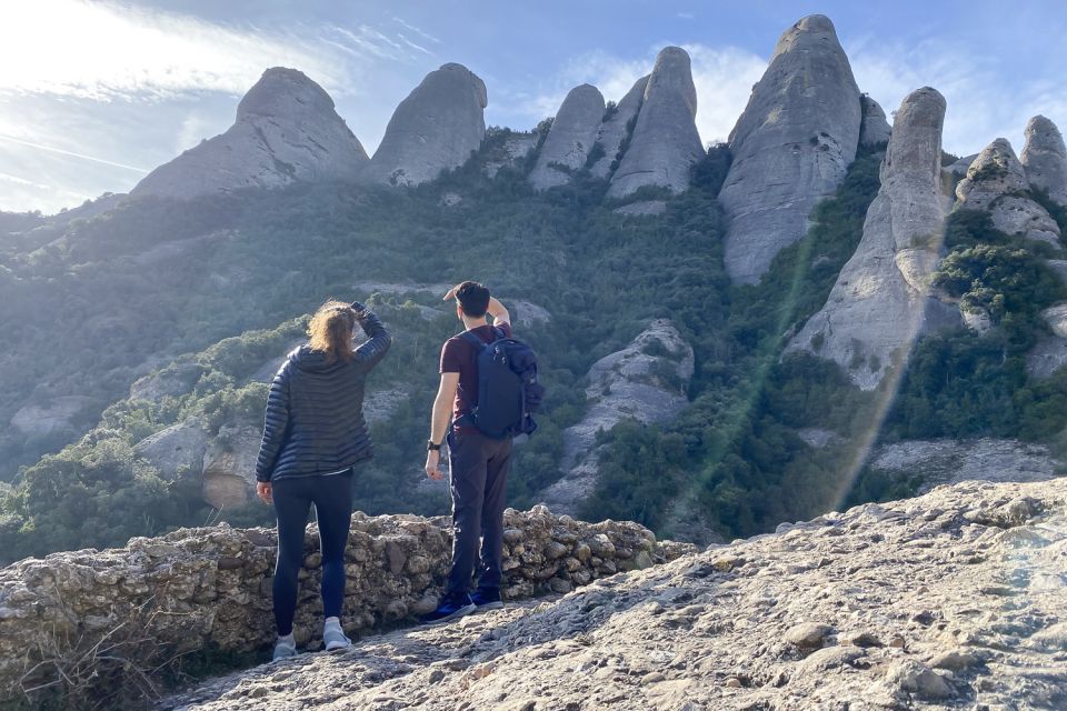 From Barcelona: Montserrat Walking and Horseback Riding Tour - Timing and Transport: Why 6.5 Hours Works in One Shot
