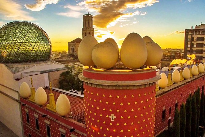 From Barcelona: Private Girona and Figueres with Dali Museum Tour - Girona Cathedral: 11th-to-19th century building, plus one huge nave