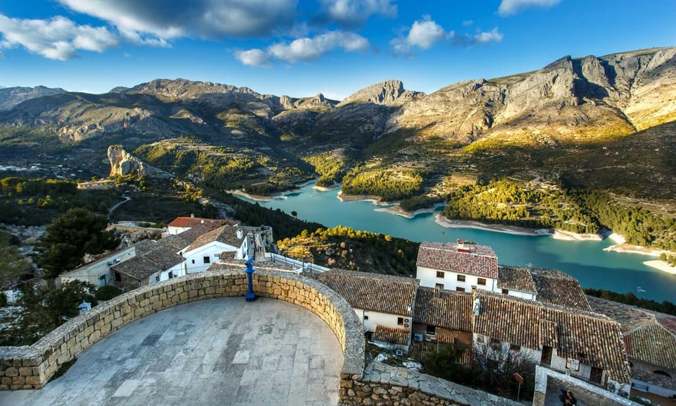 From Benidorm: Guadalest, Altea & ticket in Algar Waterfalls - FAQ