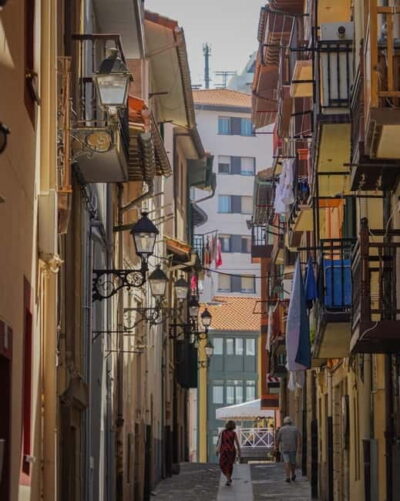 From Bilbao: Loyola, Getaria, Zarautz and San Sebastian Tour - Getaria’s medieval fishing streets and the two famous names tied to it