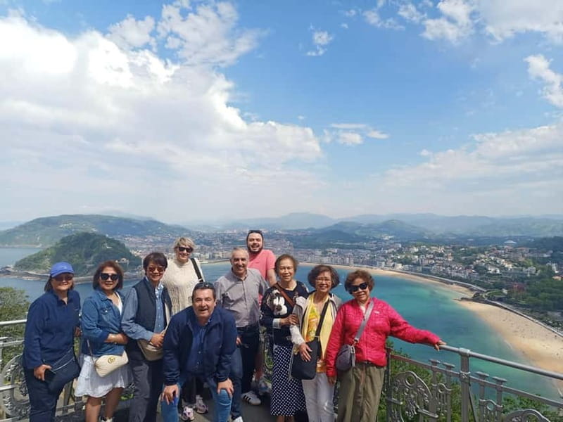 From Bilbao: Loyola, Getaria, Zarautz and San Sebastian Tour - Mount Igeldo and La Concha Bay: your photo stop with real payoff