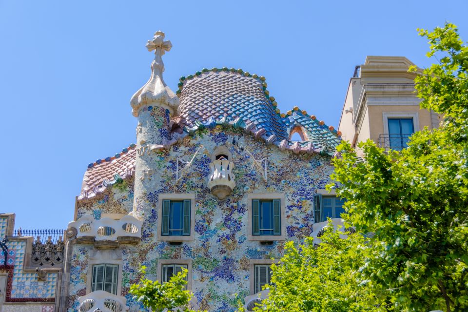 From Costa Brava: Barcelona and Antoni Gaudí's Work Bus Tour - Key points before you go