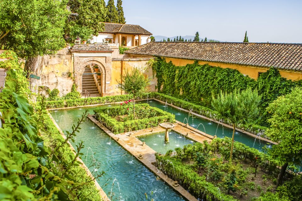From Costa del Sol: Granada, Alhambra + Nasrid Palaces Tour - Key moments you’ll care about on this tour