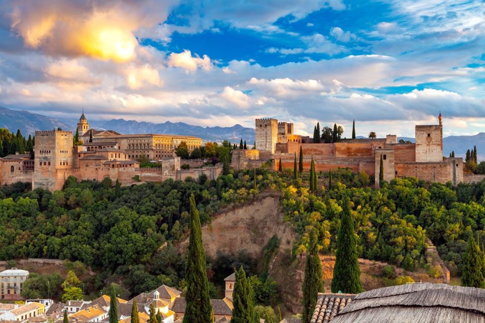 From Costa del Sol: Granada, Alhambra + Nasrid Palaces Tour - Getting from the Costa del Sol to Granada without the stress