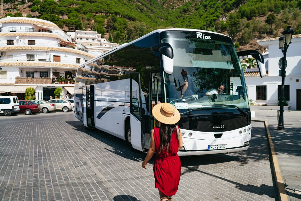 From Costa del Sol: Mijas, Marbella and Puerto Banús Tour - Guide impact: when storytelling makes the day feel effortless