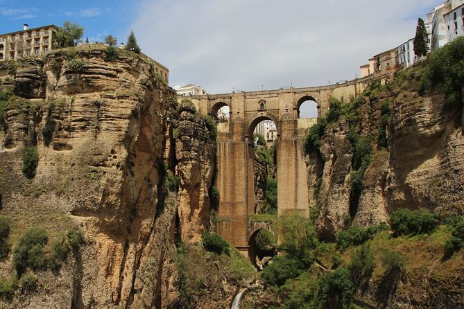From Costa del Sol: Ronda and Setenil de las Bodegas - Setenil de las Bodegas in 1 Hour: White Houses Under Rock Overhangs