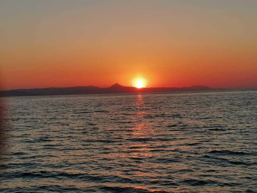 From Denia: Sunset Catamaran Trip - Rules, comfort, and what to do with your evening after