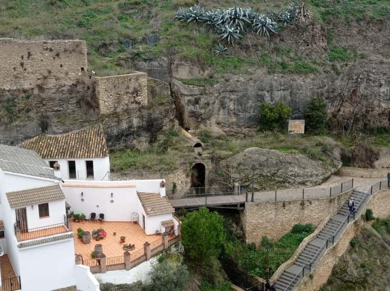 From Fuengirola: Ronda+Setenil de las Bodegas Day Trip - Who This Trip Suits Best (and Who Might Prefer Something Longer)