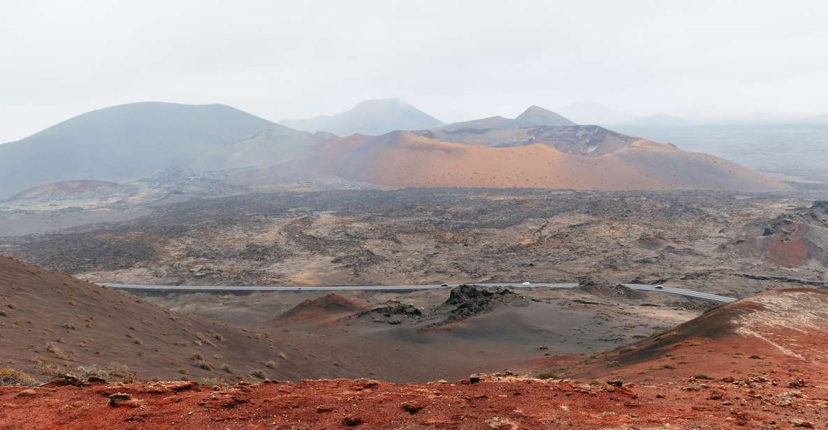 From Fuerteventura: Lanzarote Tour (with lunch included) - Timanfaya National Park: the volcanic show you came for