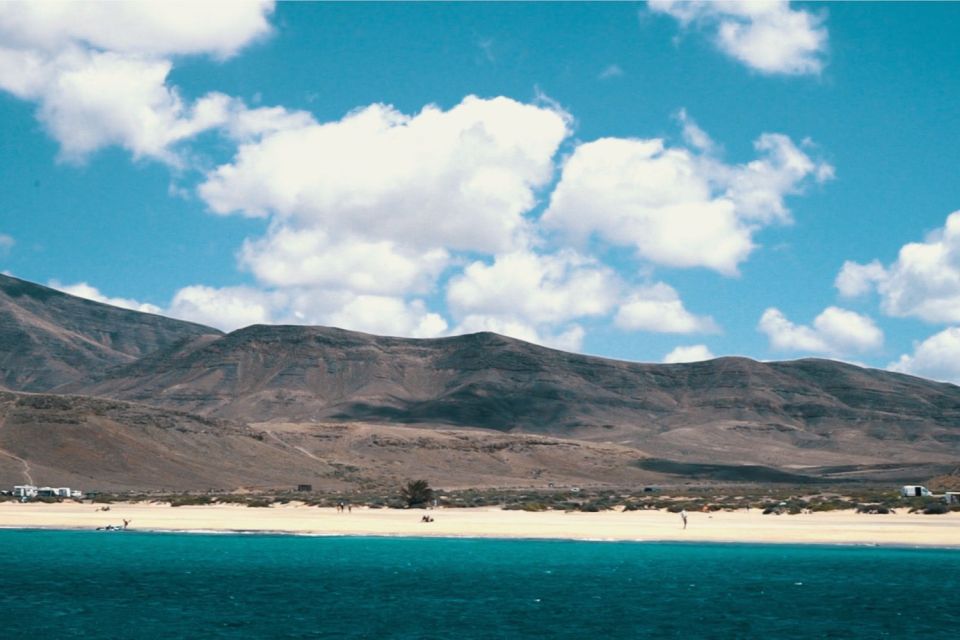 From Fuerteventura: Lanzarote Volcano and Wine Region Tour - The Ferry Hop to Playa Blanca: Quick, Scenic, and Sometimes Splashy