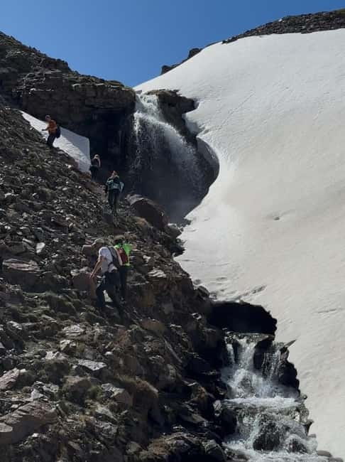 From Granada: High Sierra Nevada hiking experience - San Juan Valley and the glacier story: ice that shaped the rocks