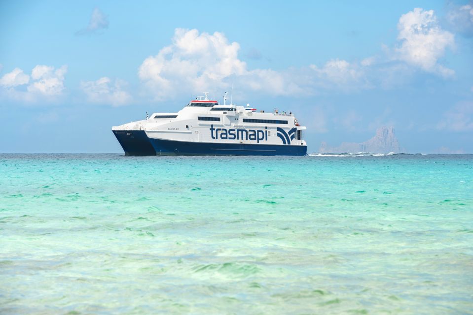 From Ibiza: Return Ferry Ticket to Formentera - From Trasmapi to Muelle Pesquero: the practical meeting point you need