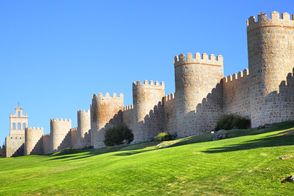 From Madrid: Ávila and Salamanca Guided Day Trip - Should you book the Ávila and Salamanca guided day trip?