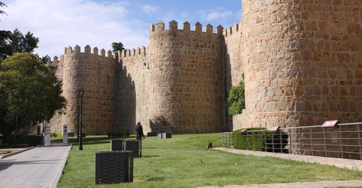 From Madrid: Avila and Segovia Full-Day Tour - Ávila’s city walls: your first big photo hit