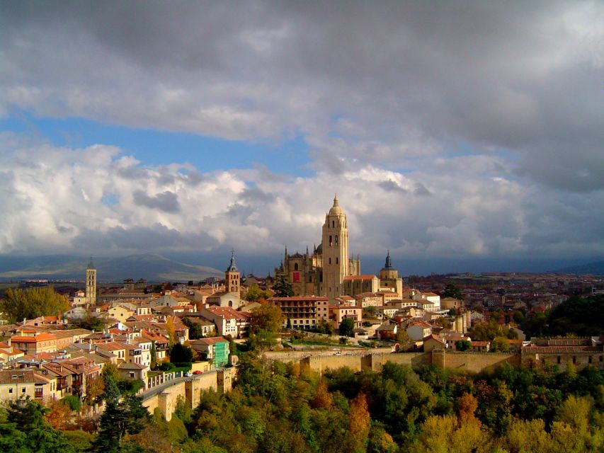 From Madrid: Ávila and Segovia Guided Day Trip - Why Ávila + Segovia Works as a One-Day Madrid Trip