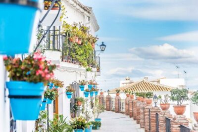 From Madrid: Gems of Andalusia 6-Day Sightseeing Tour - Mérida First: Roman Ruins That Still Feel Incredibly Alive