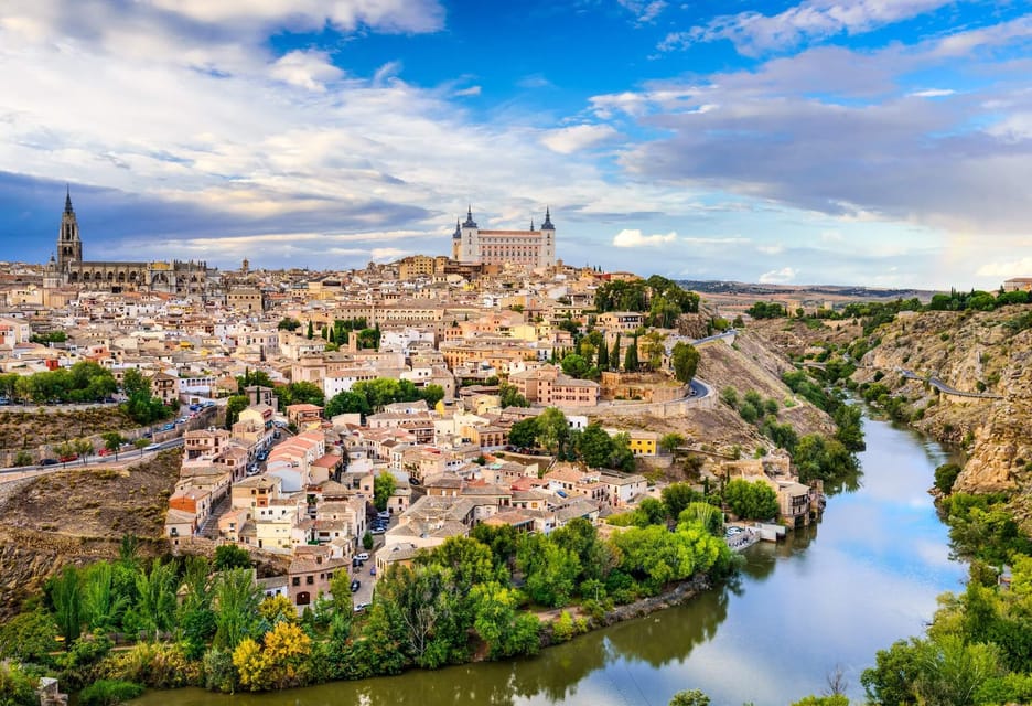 From Madrid: Guided Day Trip to Chinchon, Aranjuez & Toledo - Chinchón on foot: Plaza Mayor energy in about 45 minutes