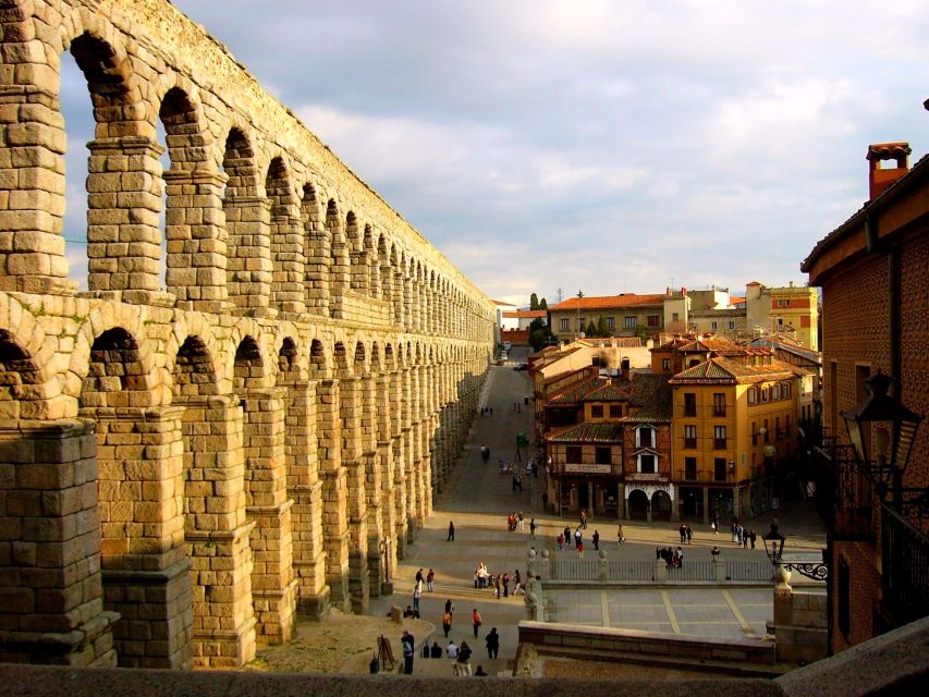 From Madrid: Guided Day Trip to Segovia and Toledo - Toledo Cathedral and the Start of the Old City Circuit