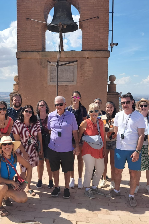 From Malaga: Day Trip to Alhambra by Bus with Entry Tickets - Key highlights you should actually care about