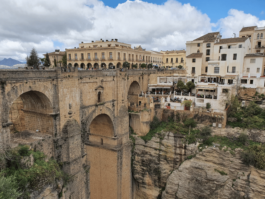 From Malaga: Ronda and Setenil de las Bodegas Day Trip - Ronda: Two Cliffs, One Legendary Bridge