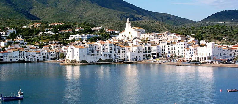 From Roses: Cruise on Costa Brava to Cadaqués - Roses to Cap de Creus: a coast that looks different from the water