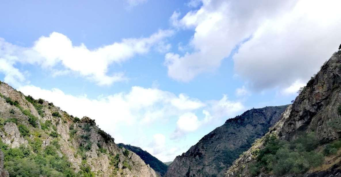 From Santiago: Excursion to Ribeira Sacra and Ourense - Key things to know before you go