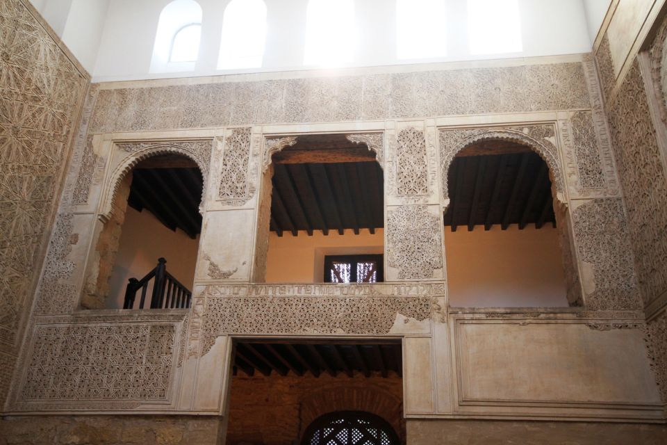 From Seville: Córdoba and Mosque Cathedral Full-Day Tour - Walking the Judería: Jewish Quarter Streets, Flowers, and the Synagogue