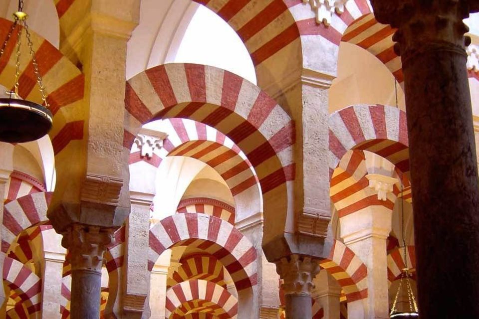 From Seville: Córdoba and Mosque Cathedral Full-Day Tour - Guides You Can Expect: Clear Explanations, Good Energy, and Specialists