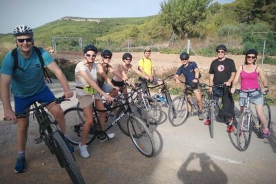 From Sitges: Bike Tour and Winery Visit with Free Hotel Pick Up. - The 9:00 am plan (and what the 5 hours feels like)